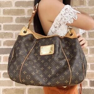 💎✨STUNNING✨💎AUTHENTIC Louis Vuitton Galliera PM